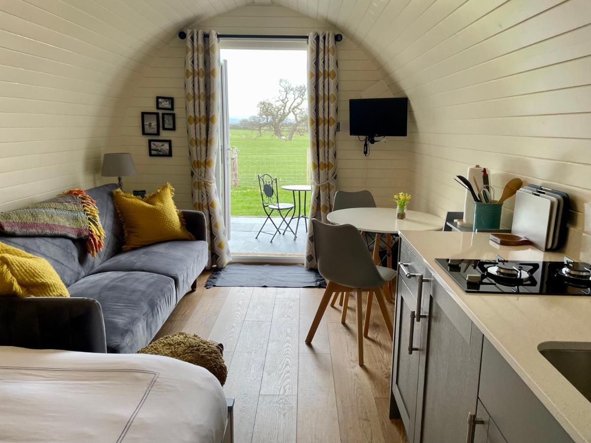فندق Abbey Farm Luxury Glamping Rhuddlan المظهر الخارجي الصورة
